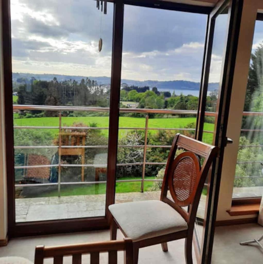 Abierta Todo El Ano Con Vistas Al Campo, Y Ciudad Homestay